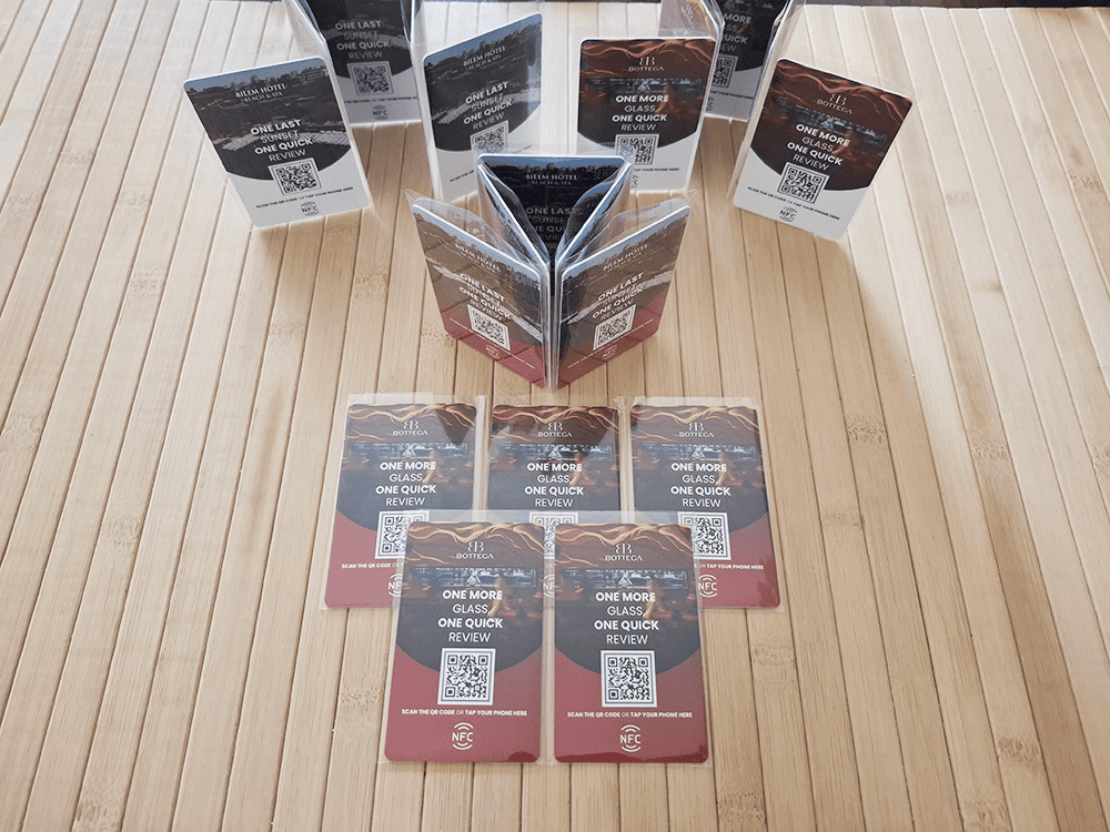 Google Yorum Kartı - QR Kodlu, NFC özellikle UV baskılı